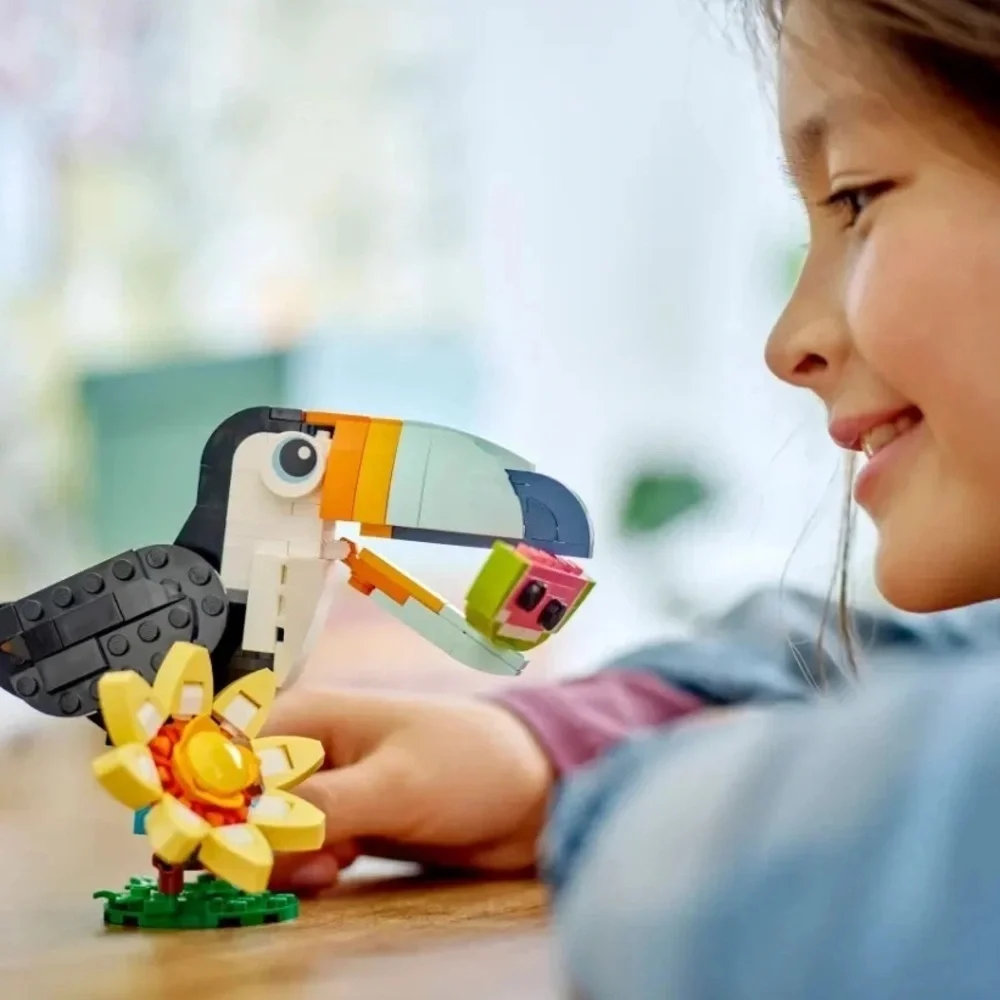 LEGO Creator Bird Toy 3-in-1 Tropical Toucan 31173 Building Kit (225 Pieces)